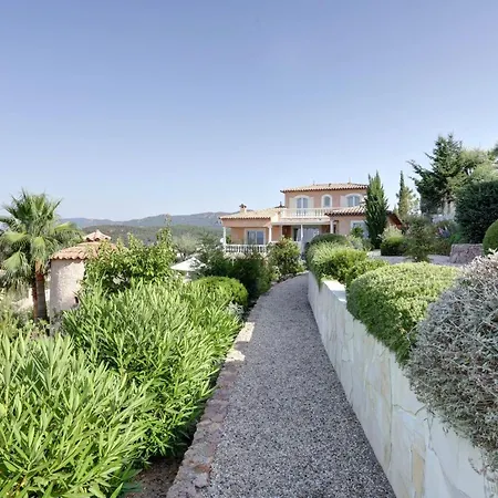 Villa De 3 Avec Vue Sur La Piscine Privee Et Jardin Clos A A 7 Km De La