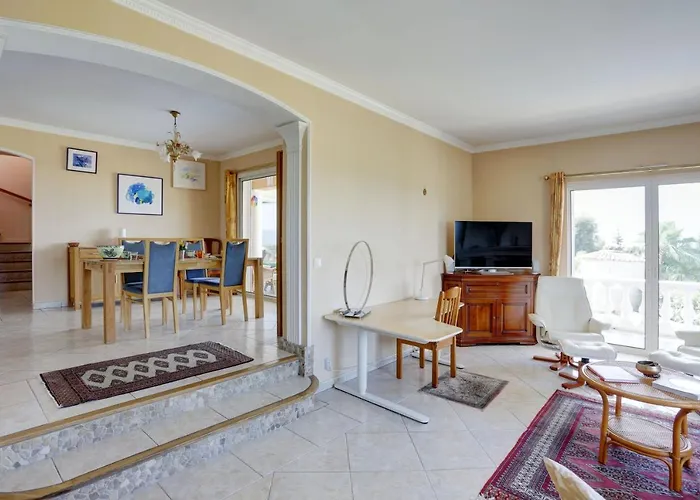 فيلة Elegante A Frejus, Piscine