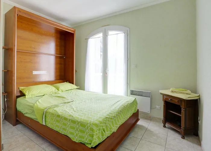 Elegante A Frejus, Piscine Villa Fréjus